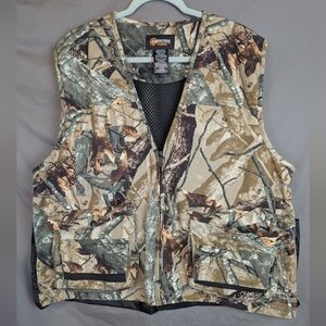 Outfitters Ridge large hunting vest with game bag